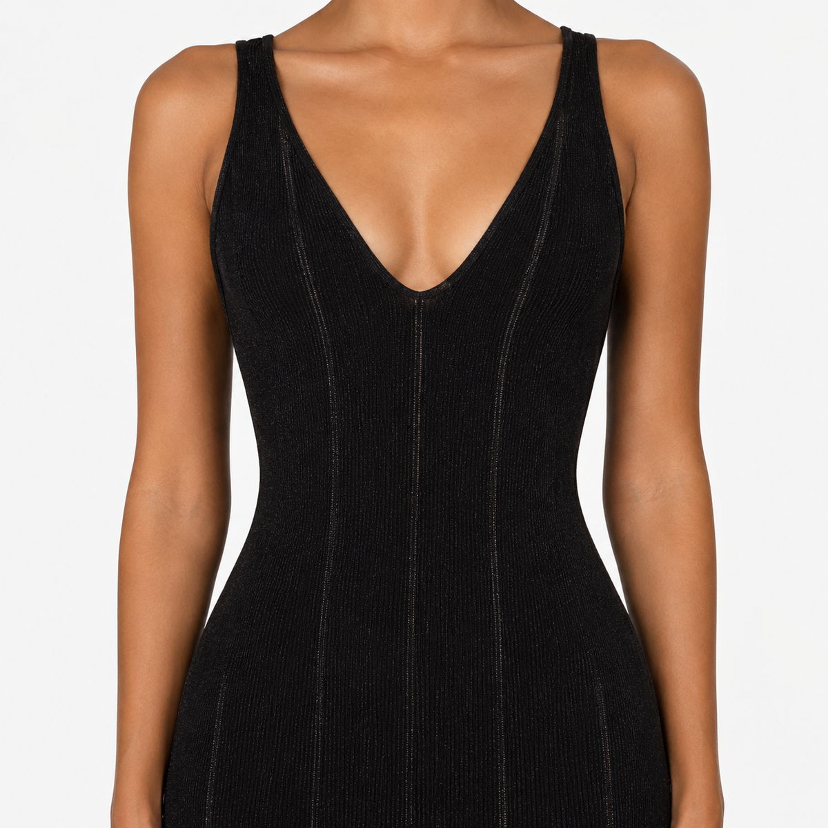 ALESSIA Backless V-Neck Maxi Dress