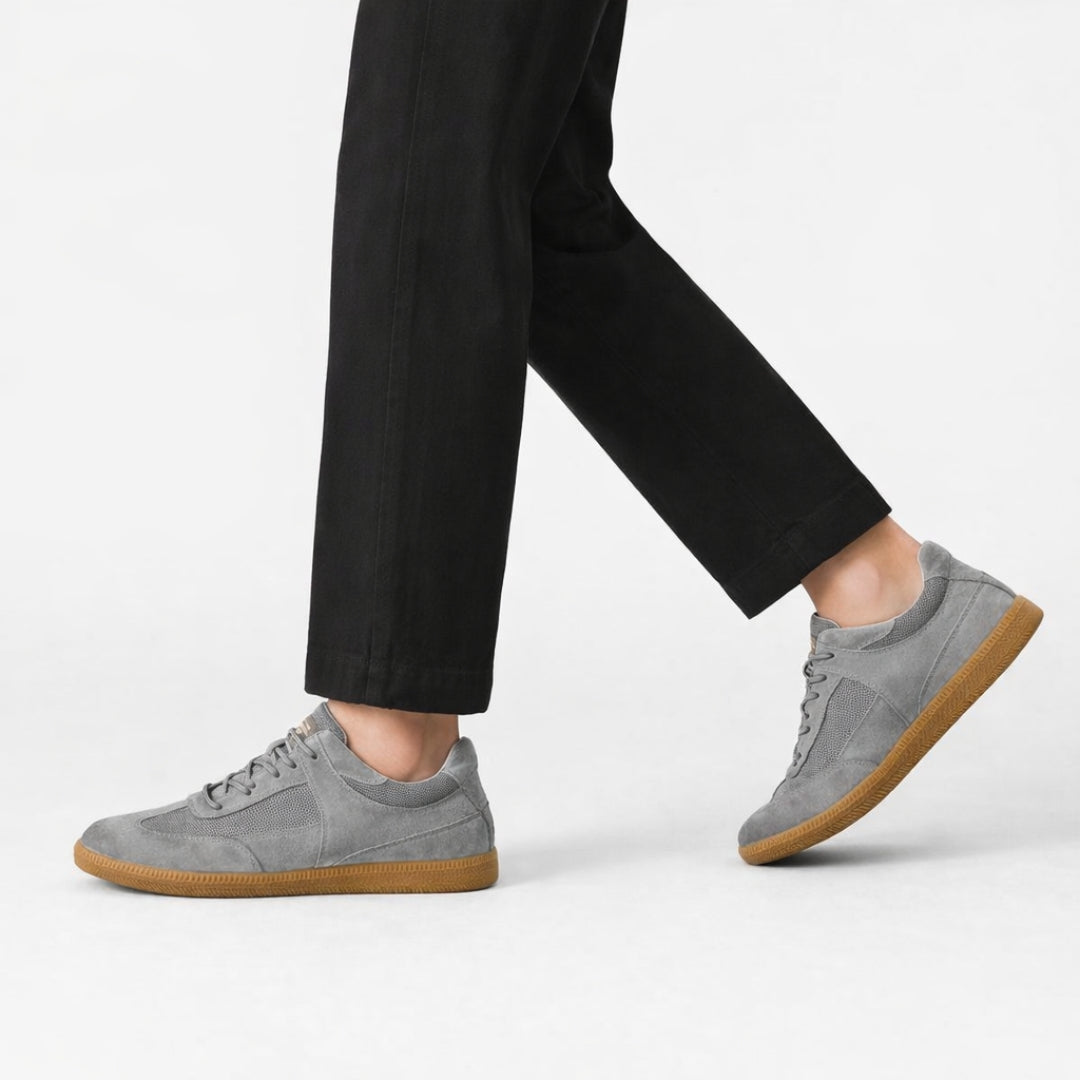 THEO Leather Breathable Lace-Up Shoes