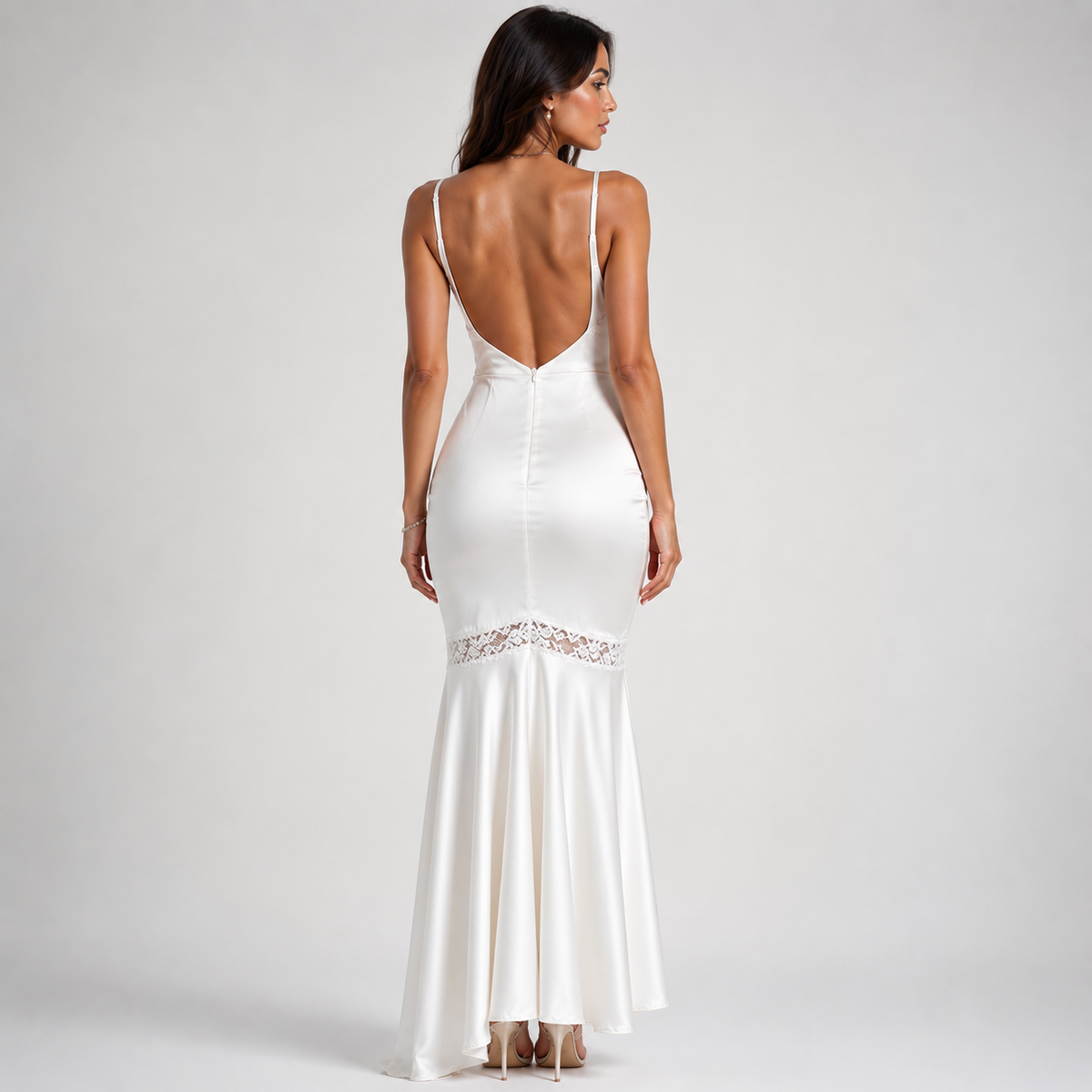 VALERIA Backless Lace Maxi Dress
